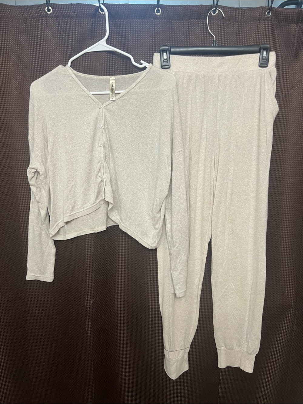 Women's Two-Piece Long Sleeve Lounge Pajama Set in Light Cream